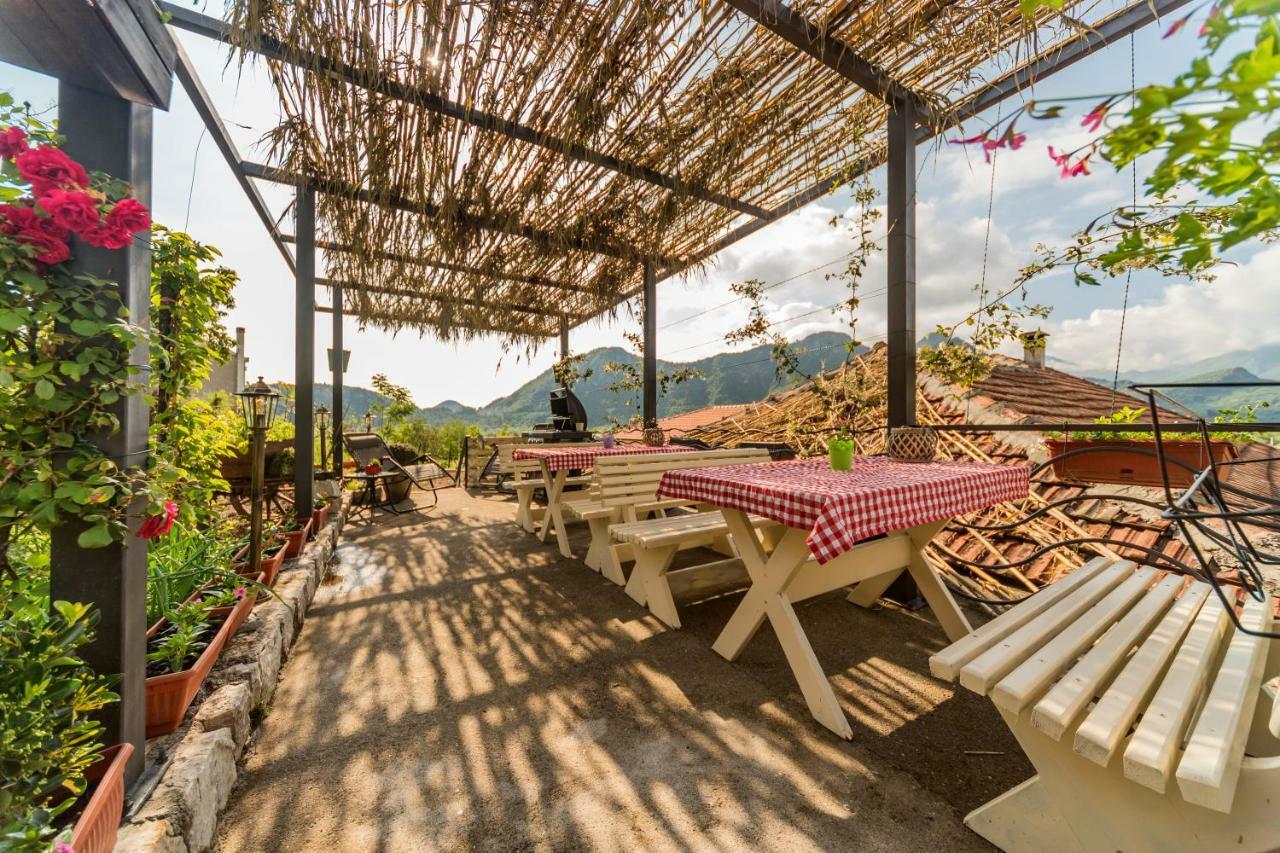 Guest House Luna Virpazar Εξωτερικό φωτογραφία