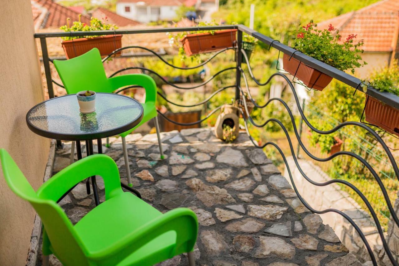 Guest House Luna Virpazar Εξωτερικό φωτογραφία
