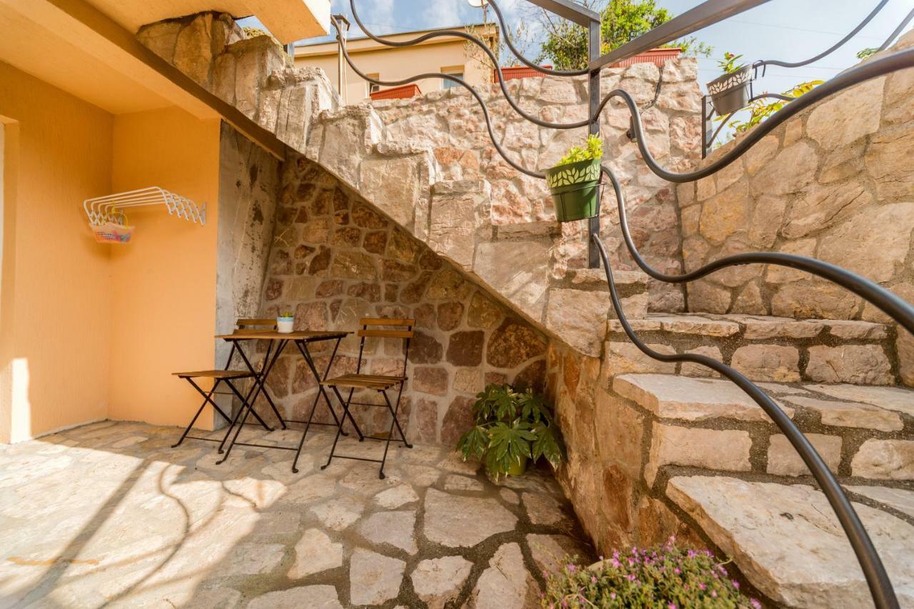 Guest House Luna Virpazar Εξωτερικό φωτογραφία